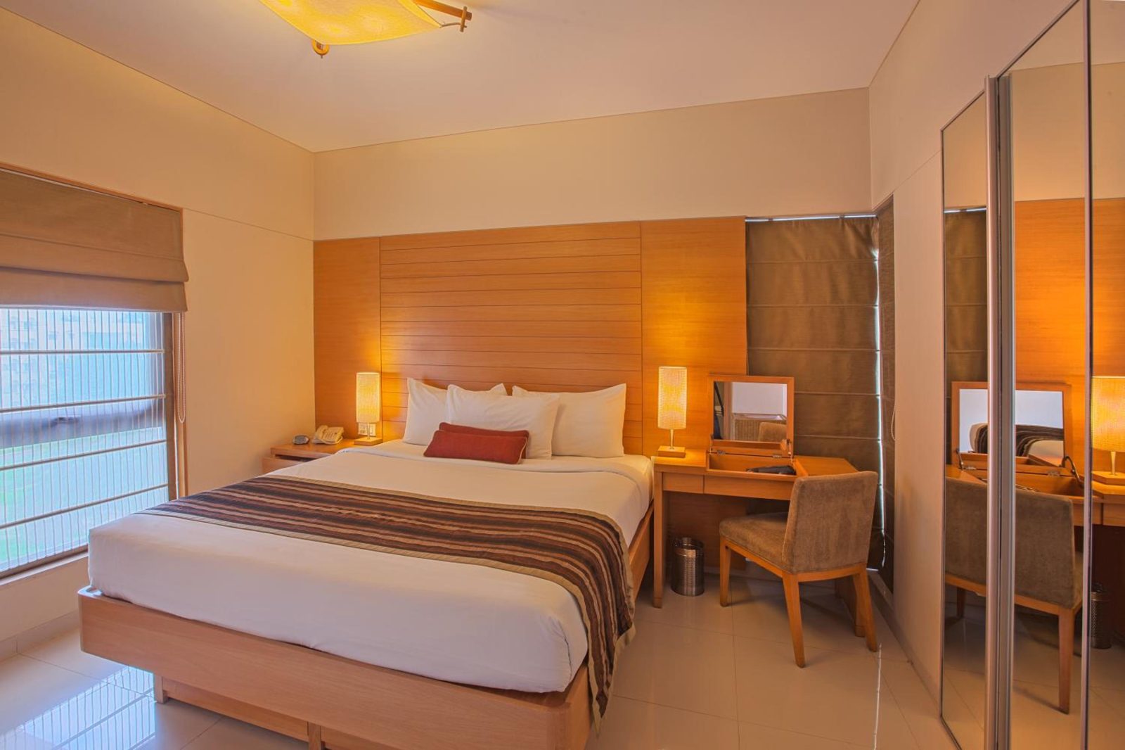 Oakwood Residence Naylor Road Pune — photo 5