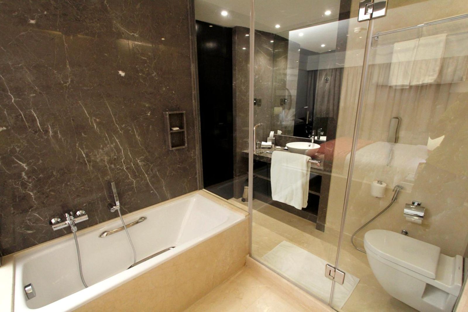 Crowne Plaza Pune City Centre by IHG — photo 6