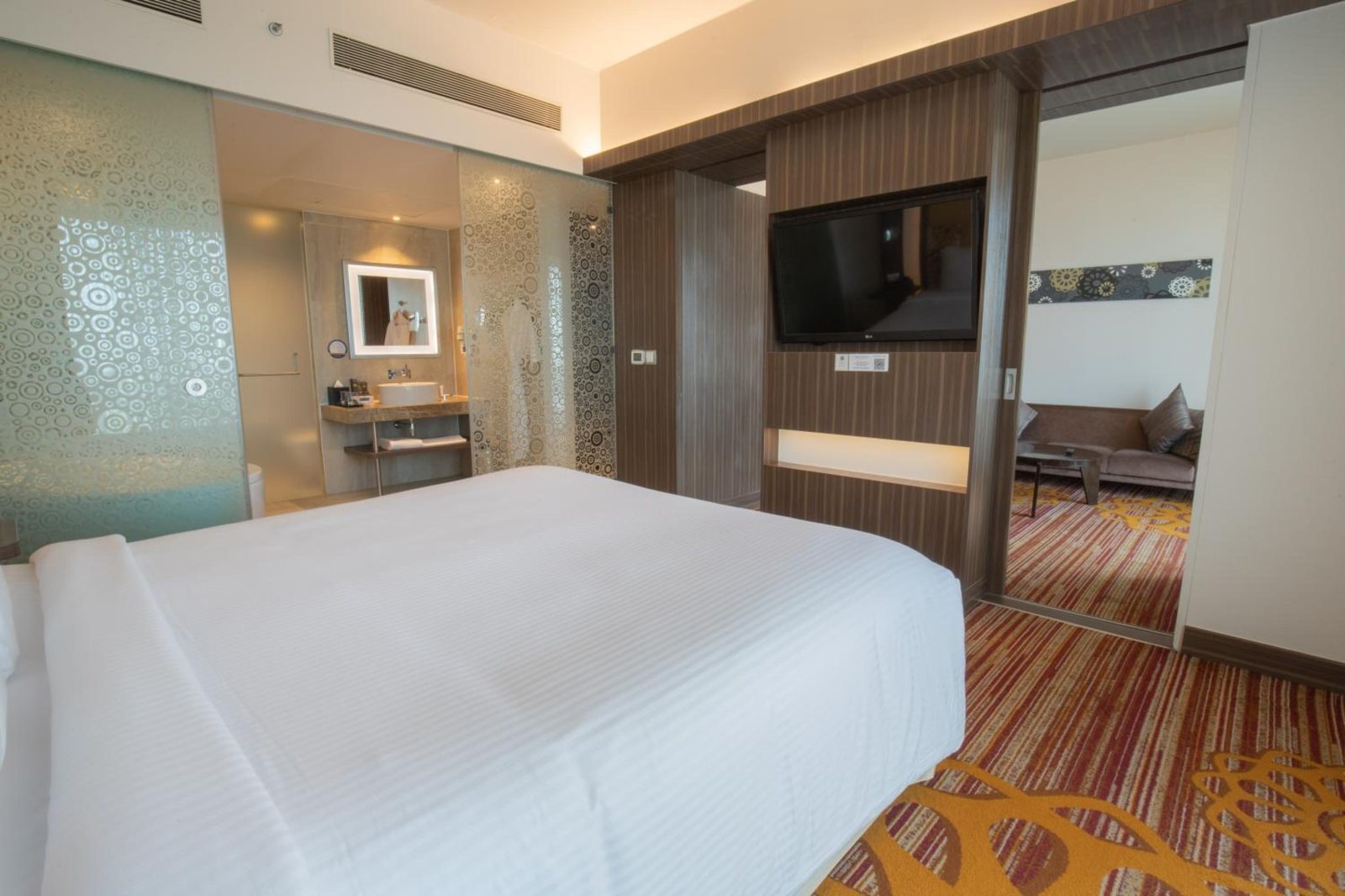 Novotel Pune Viman Nagar Road — photo 3