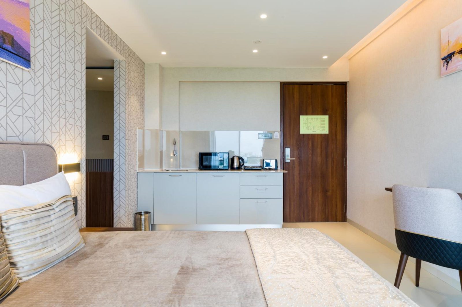 AR Suites Jewels Royale - Koregaon Park NX — photo 7