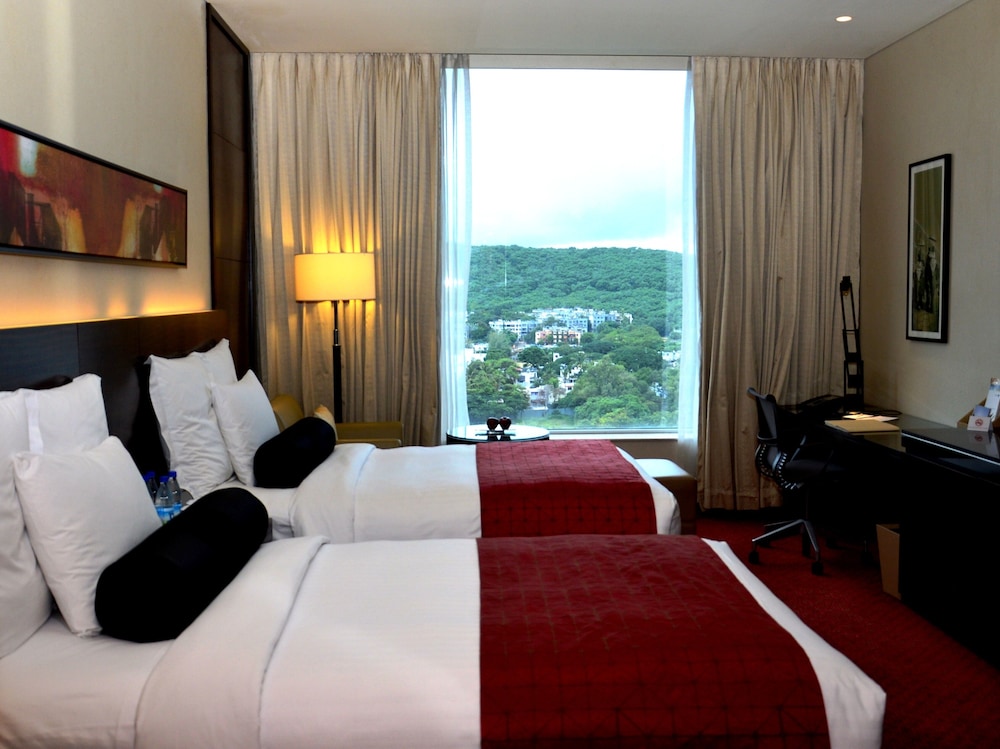 JW Marriott Hotel Pune — photo 5