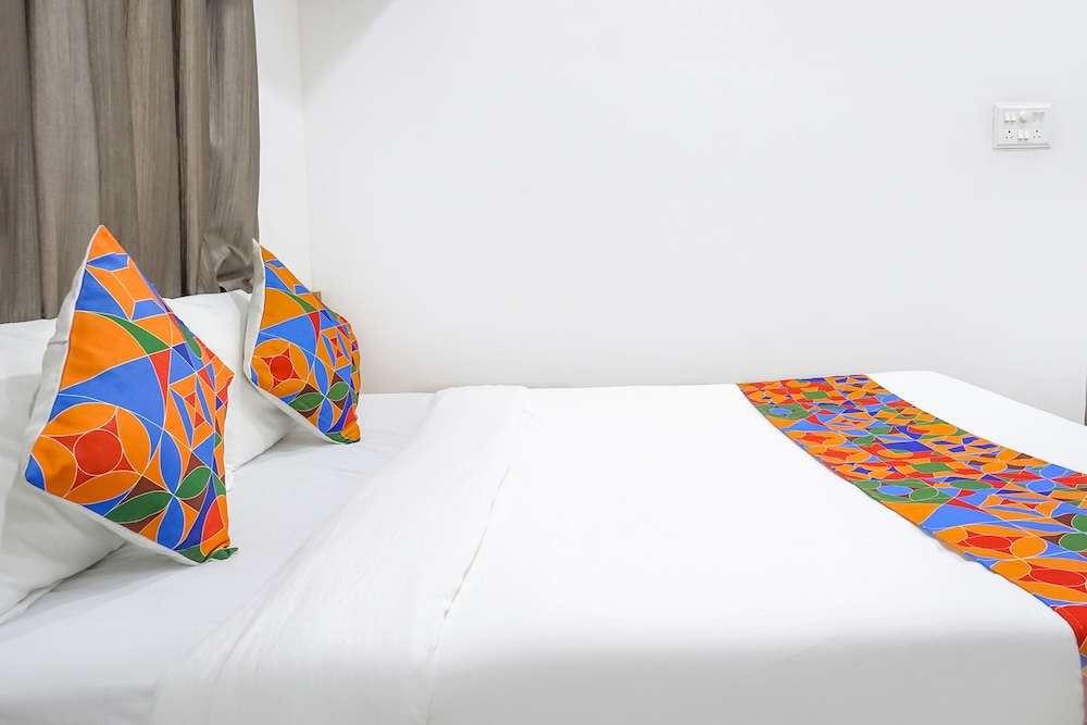 Fabhotel White House Inn — photo 3