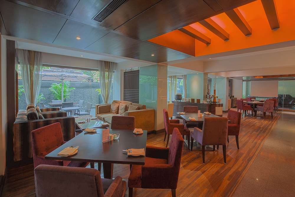 Oakwood Residence Naylor Road Pune — photo 5