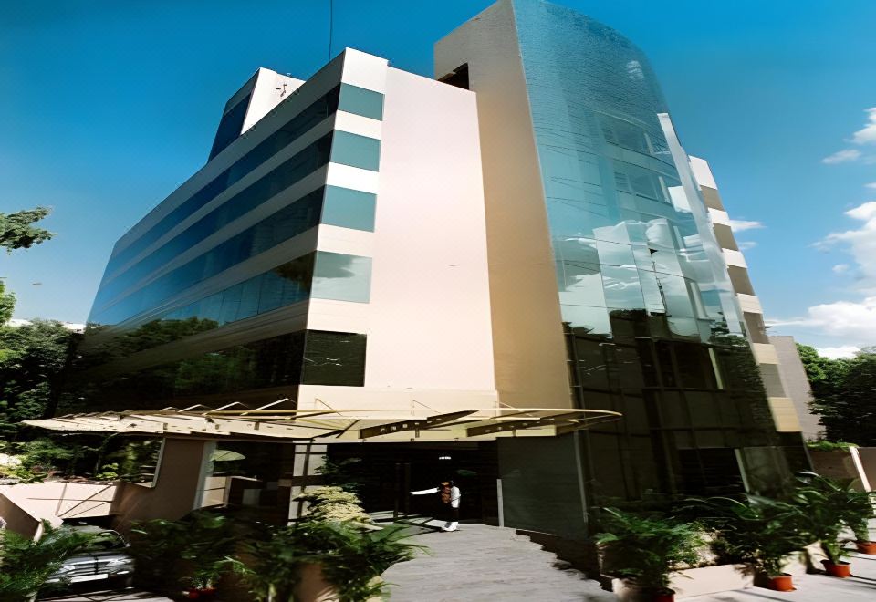 Centurion Hotel
