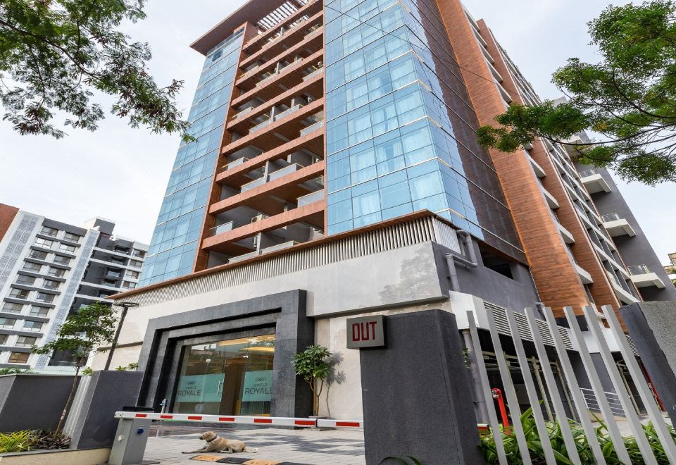 AR Suites Jewels Royale - Koregaon Park NX